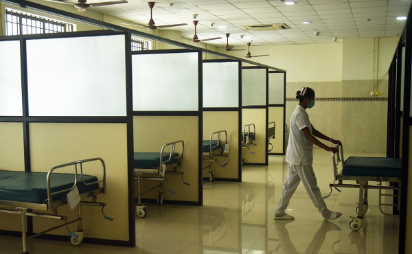 РСТ опроверг запрет российским страховщикам работать с клиниками в Индии