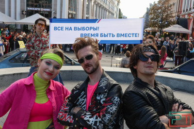 Агитбригада времен Dendy выступила в Казани перед выборами