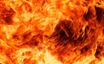 Пожар тушат в одной из столовых Шымкента