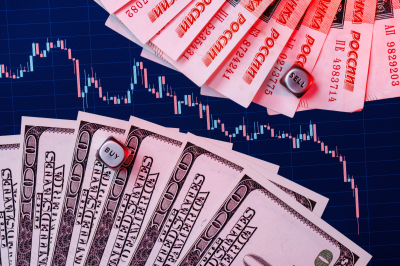Эксперт спрогнозировал укрепление доллара в&nbsp;третьем квартале