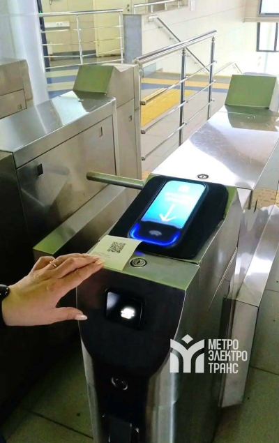 Оплата проезда по QR-коду появилась на трех станциях метро Казани