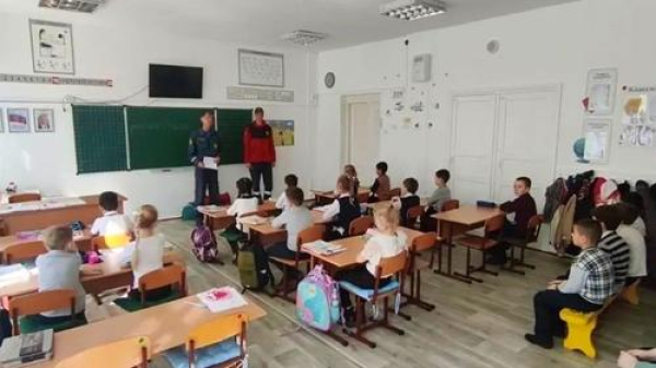 Детям рассказали о смертельной опасности мирного атома