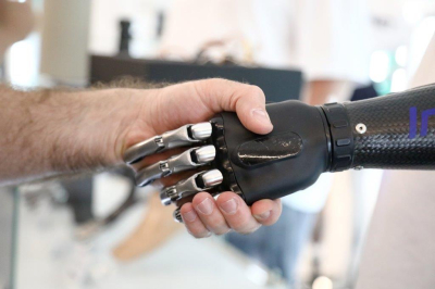 IT-эксперт Новиков: в будущем ожидается борьба ИИ-хакеров с ИИ-защитниками