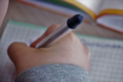 Права детей на образование нарушали в области Абай