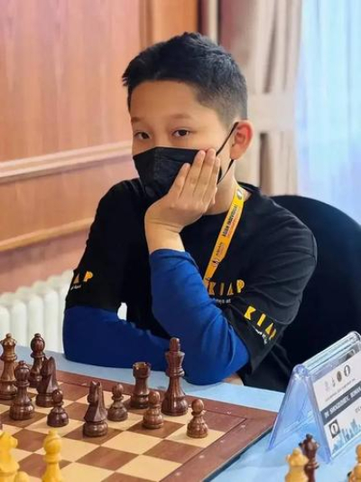 11-летний россиянин Роман Шогджиев установил мировой рекорд на чемпионате Азии по шахматам