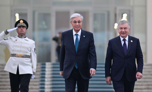 Завершился государственный визит президента страны в Узбекистан