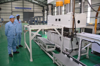 Китайская фирма открыла завод по производству экологически чистых кровельных материалов в Кении