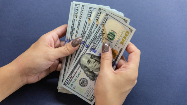 Замглавы ФНС Шепелева: счета за рубежом есть почти у 700 тысяч россиян