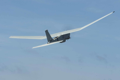 Shot: в Тольятти раздались взрывы, обломки дрона рухнули возле многоэтажки