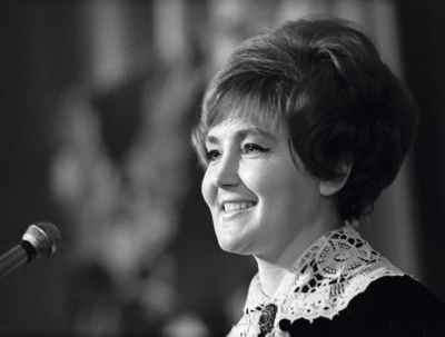 Умерла телеведущая Светлана Жильцова. Какой была &laquo;лирический диктор&raquo;