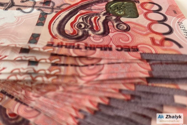 Алматы, Астана, Атырау — лидеры по налогам за 8 месяцев
