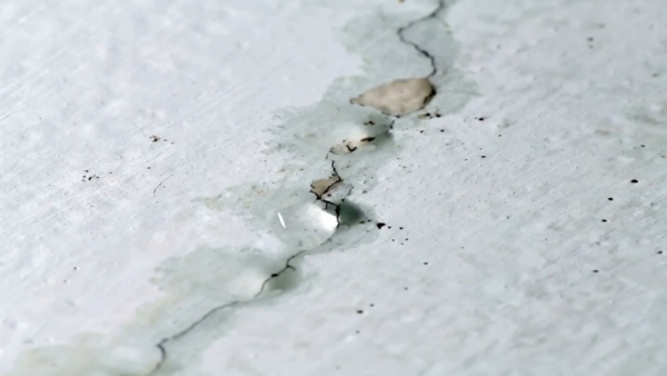 УК в Муслюмово залила квартиру талой водой и отказалась платить - помогла прокуратура 28/02/2026 &ndash; Новости