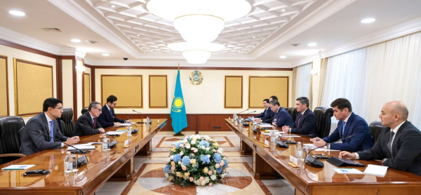 Бектенов провел ряд встреч с участниками KGIR-2025