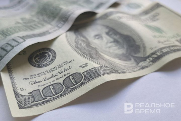 Курс доллара впервые с 19 декабря 2025 года достиг 81 рубля