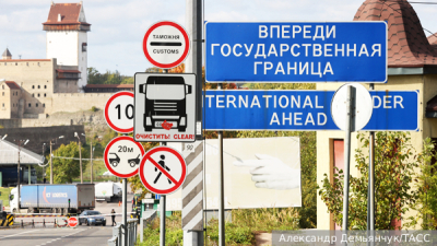 Мадьяр потребовал отставки президента Венгрии до конца мая