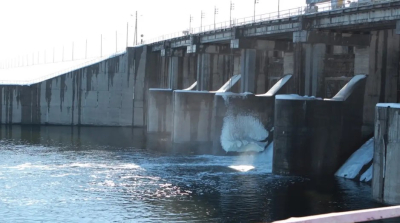 Повышение уровня воды: Минводхоз о сбросах на водохранилищах