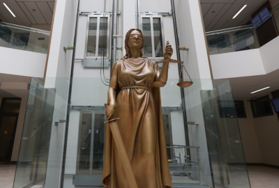 Задолжавшего по алиментам 1,4 млн рублей татарстанца приговорили к работам