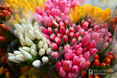 Эксперт рассказала, какие подарки на 8 Марта могут испортить настроение коллеге