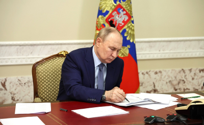 Путин назначил Корепанова послом в Конго