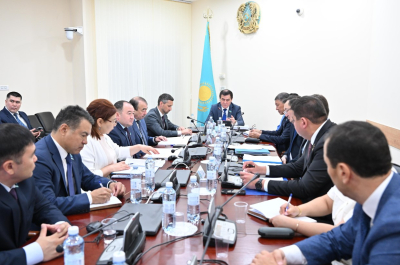 Сенат Парламента Казахстана активно сотрудничает с маслихатами