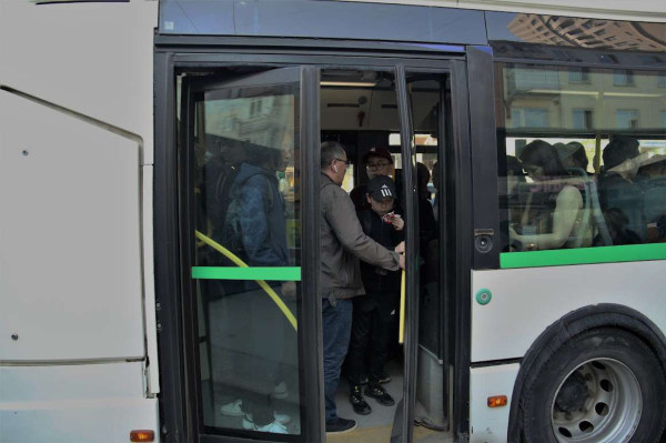 Правила посадки и высадки пассажиров изменились в автобусах Астаны