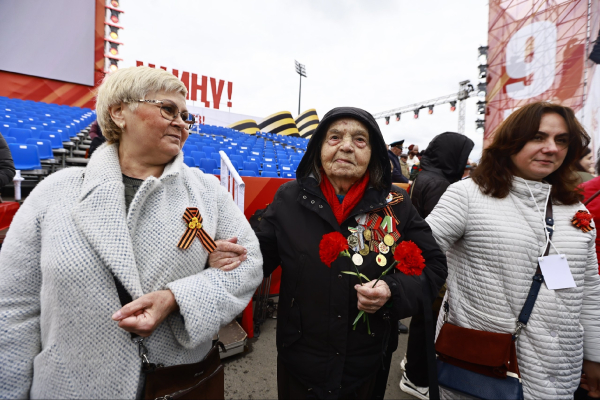 Выплаты инвалидам и ветеранам повысят с 1 февраля в России