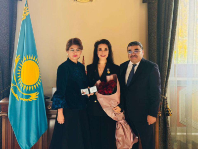 Оперная певица Мария Мудряк получила госнаграду Казахстана