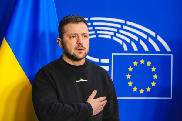 Зеленский учредил орден Европы и сразу вручил его фон дер Ляйен