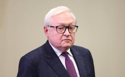 Стратегические риски &laquo;лобовой сшибки&raquo; НАТО и России возрастают, заявил замглавы МИД Рябков