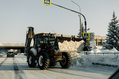 &laquo;Шлагбаум сняли, проезд передали городу и не чистят&raquo; &ndash; коллапс в &laquo;Чаллы Яре&raquo;