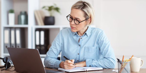 Ирландка отсудила 23 тысячи фунтов у называющего ее &laquo;картошкой&raquo; начальника