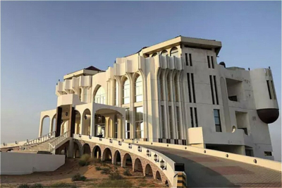 Дворец с привидениями выставили на продажу в ОАЭ