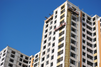 Законность строительства 40-этажного здания проверили в Алматы