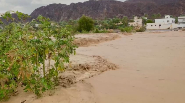 Наводнение в Омане: шесть человек погибли
