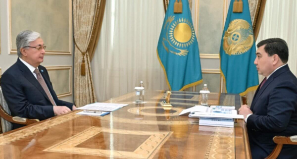 Гибридную модель государственной службы формируют в Казахстане