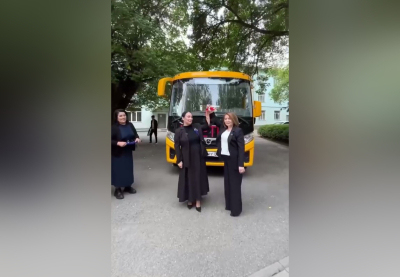 Новые автобусы облегчат путь юных музыкантов Алматы к учебе