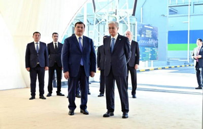 Токаев посетил новую теплоэлектростанцию в Кызылорде