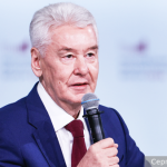 Собянин ответил шуткой о «сарае и коммунизме» на идею использовать ИИ в финансах