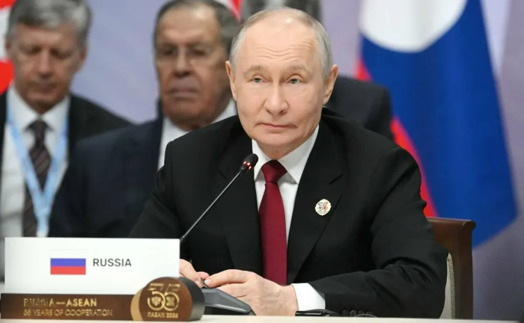 Путин отметил работоспособность системы QR-кодов на таможенных пунктах РФ