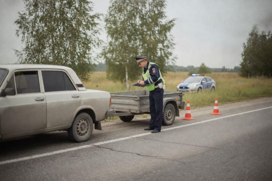 Прочему поездка с прицепом может обернутся штрафом в 15 000 рублей