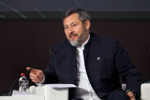 «Мало покупателей. Автомобиль больно дорогой»: Коробченко объяснил небольшой объем выпуска Aurus в Татарстане