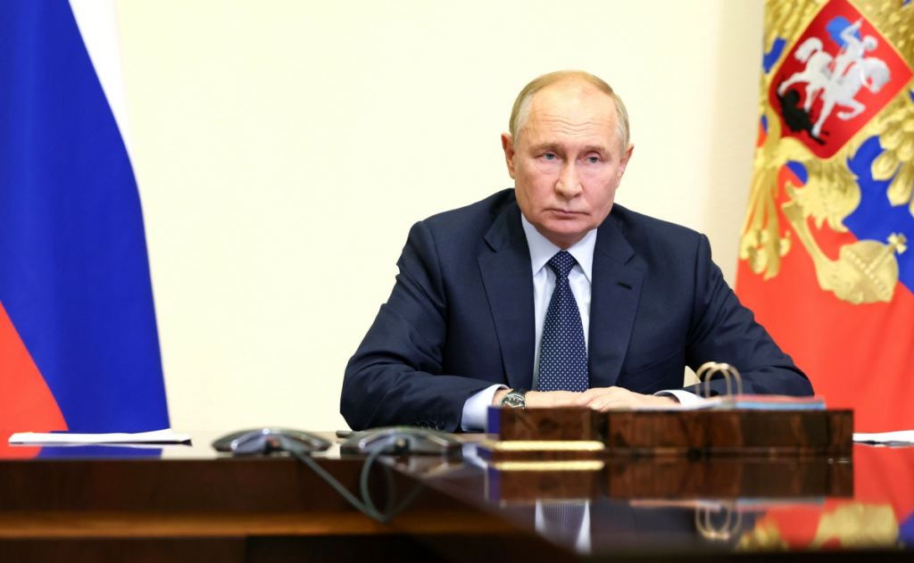 Зюганов: тон выборов в Государственную думу задал президент