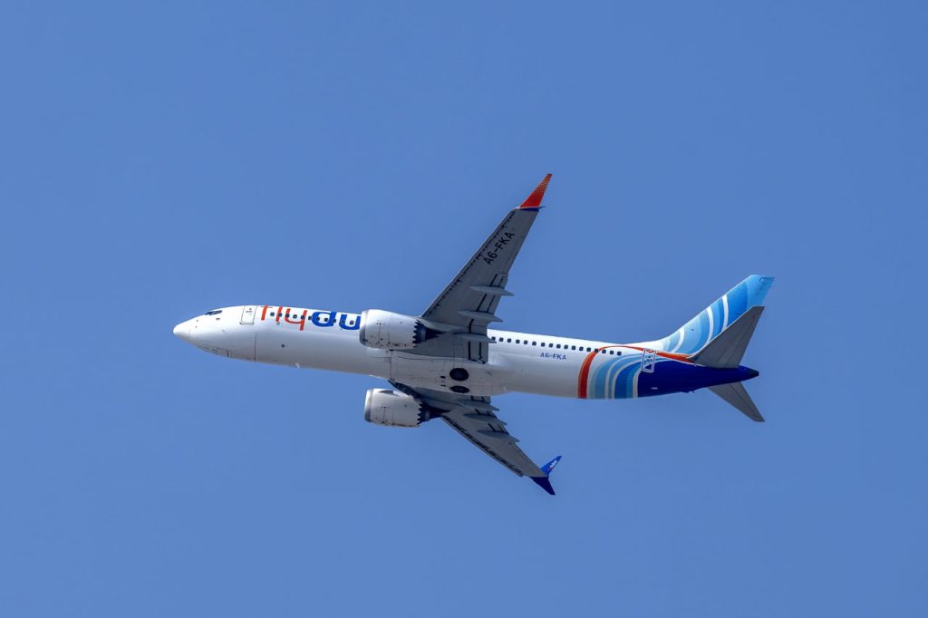 СМИ: Один из пилотов самолета Flydubai пытался устроить крушение – бортом управляли выходцы из ОАЭ и Омана