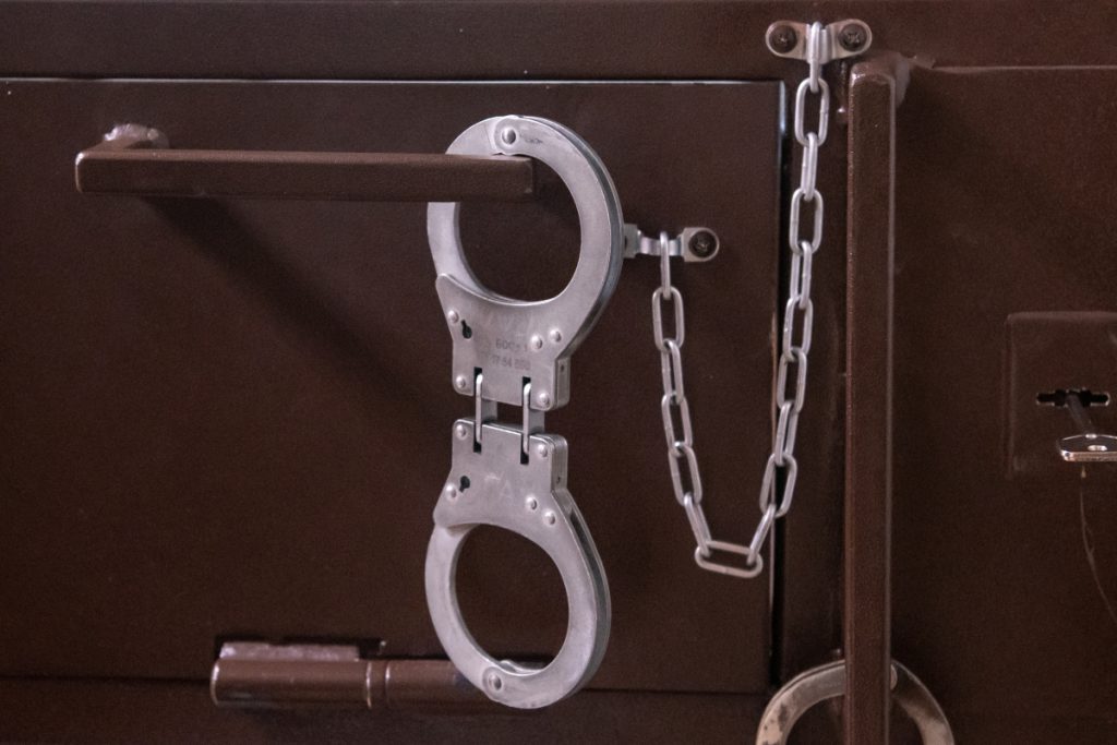 Сотрудника минобороны задержали по делу о фортификациях в Курской области