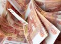 Фарид Абдулганиев поздравил свою школьную учительницу с Днем учителя