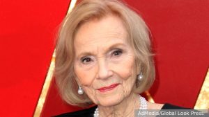Умерла 102-летняя обладательница премии «Оскар» Эва Мари Сейнт