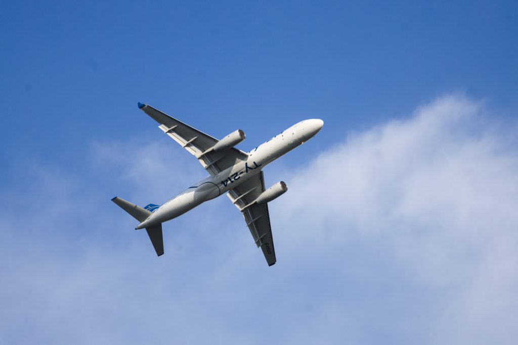 СМИ: Самолет Air India экстренно сел после сигнала о захвате
