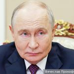Путин и Трамп договорились о продолжении личных контактов