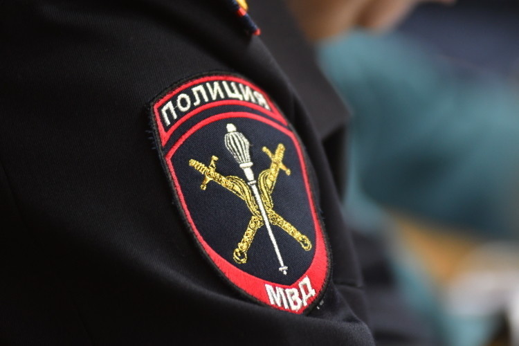 СМИ: Главреда «Новой газеты»* Сергея Соколова увезли на допрос после обысков
