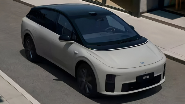 Li Auto готовит новый электровнедорожник i6